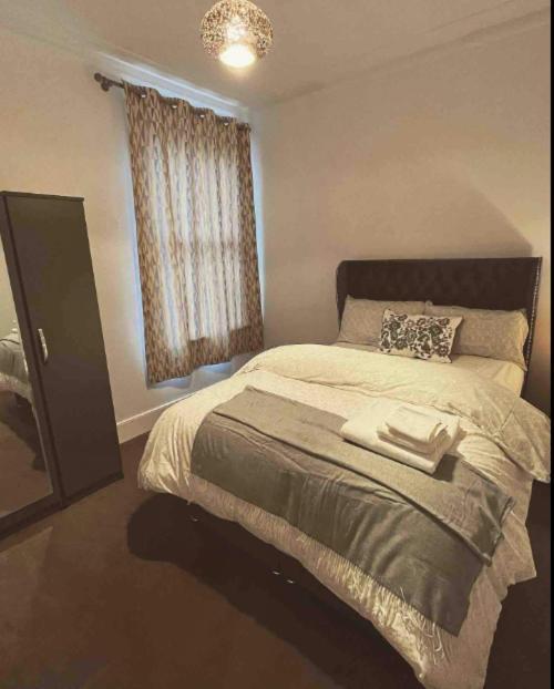 Two Bedroom Apartment In ロンドン エクステリア 写真