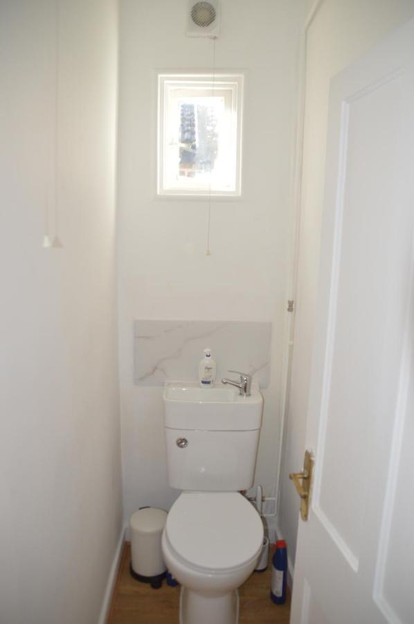 Two Bedroom Apartment In ロンドン エクステリア 写真