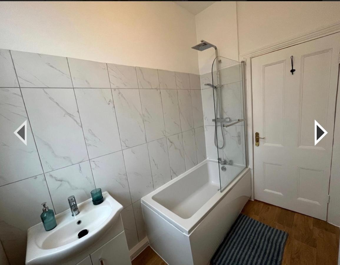 Two Bedroom Apartment In ロンドン エクステリア 写真