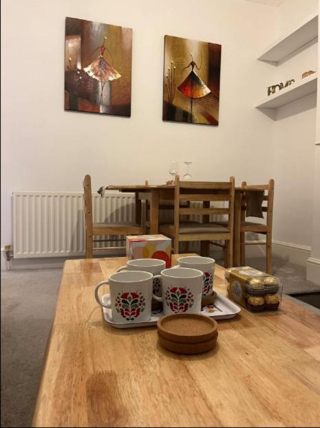 Two Bedroom Apartment In ロンドン エクステリア 写真
