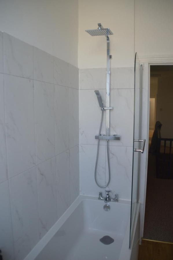 Two Bedroom Apartment In ロンドン エクステリア 写真